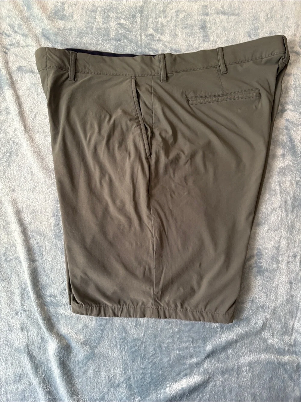 J. Crew Men's Gray Flat-Front Performance Shorts